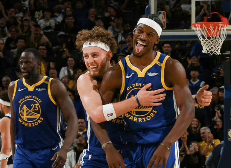 开云平台-篮网绝地反击凯尔特人B队，杜兰特一己之力扛起全队的简单介绍