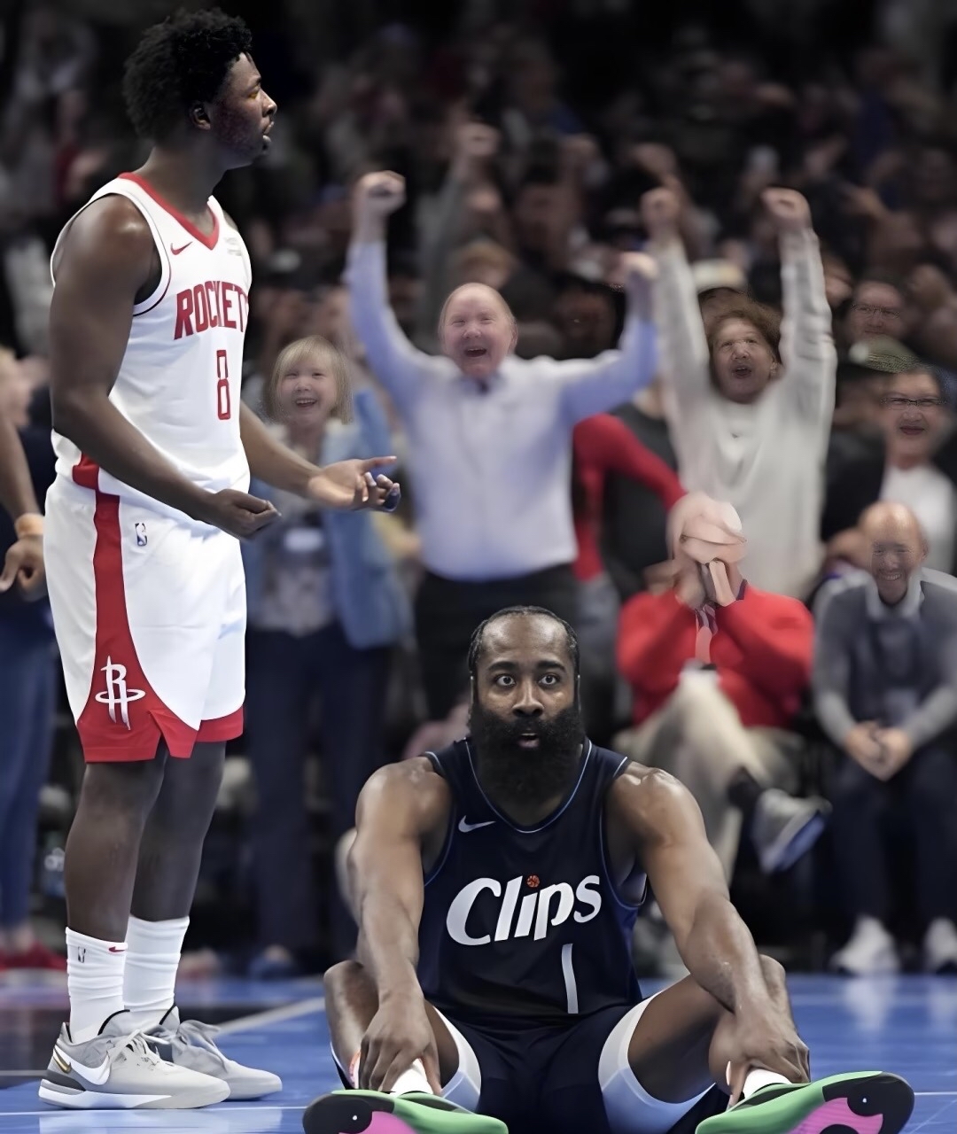 猛龙横扫快船，西蒙斯惊艳世界