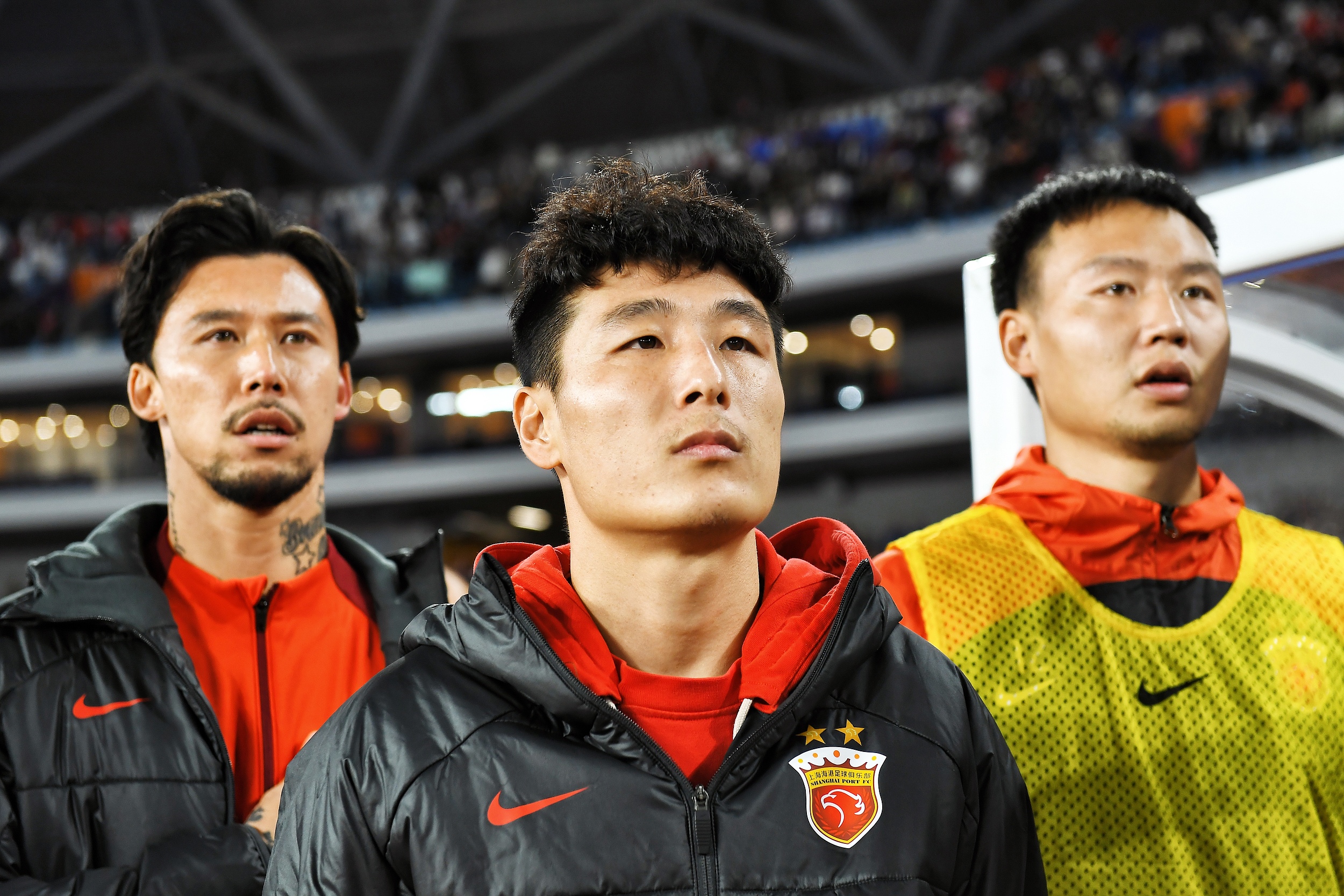 包含古老足球强国再展拳脚，展现实力的词条