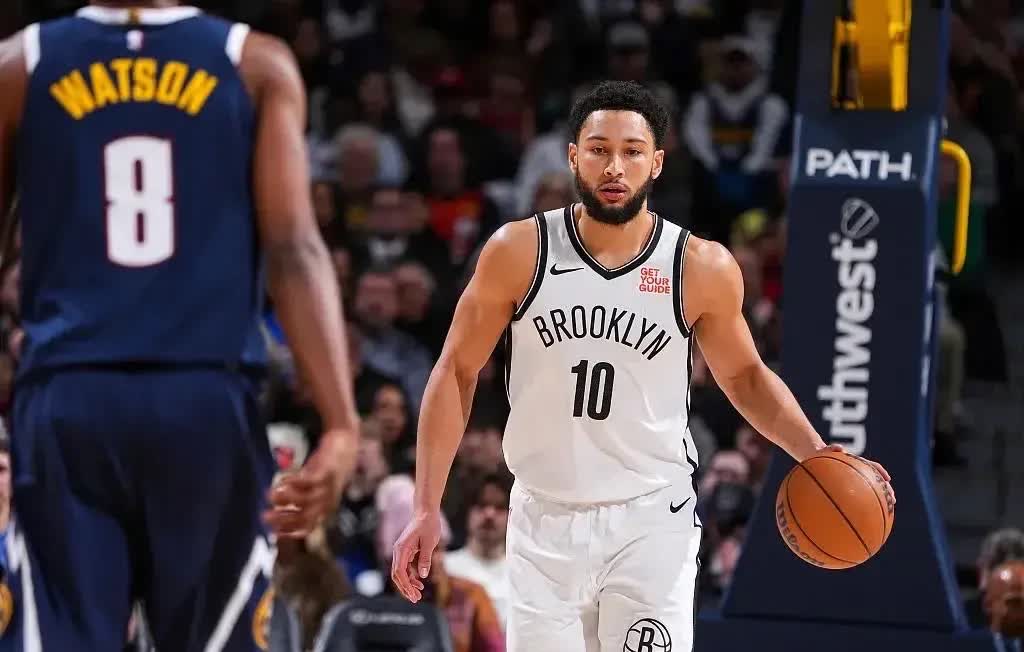 开云体育-包含篮网前锋走出伤病困扰，球队战绩创新高的词条