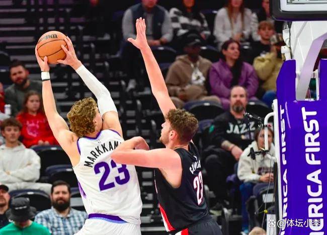 开云体育平台APP-开拓者后卫三分火力全开，轻松击败对手