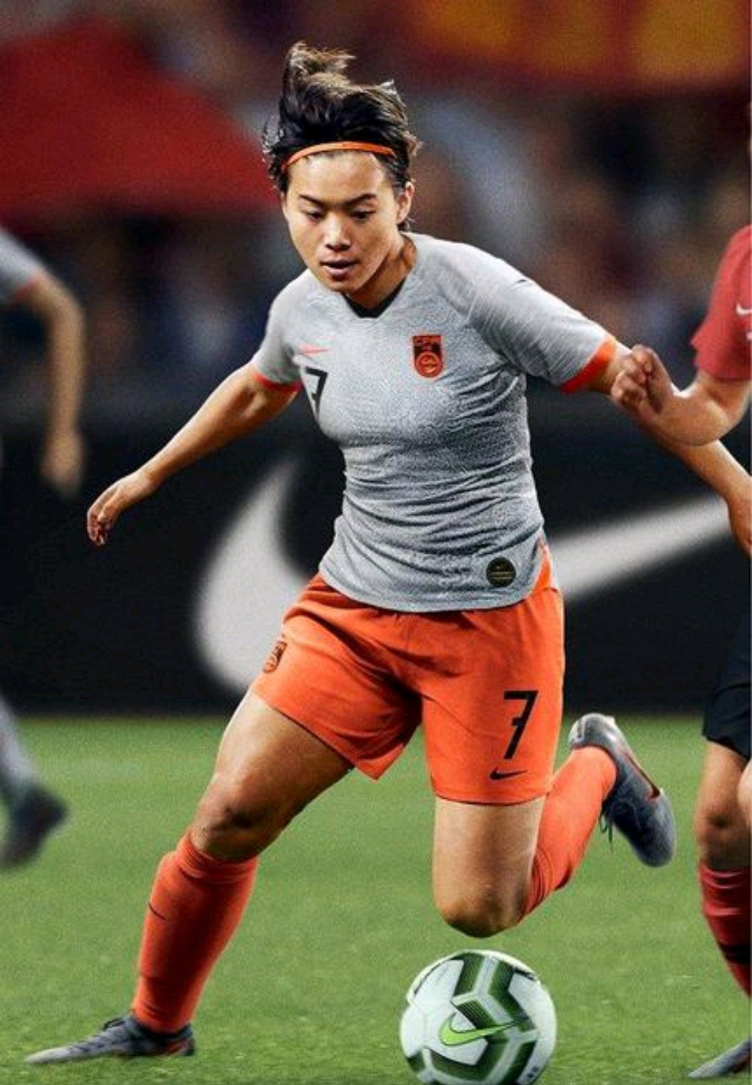 开云体育在线-关于女足名将王霜交流俱乐部经验的信息