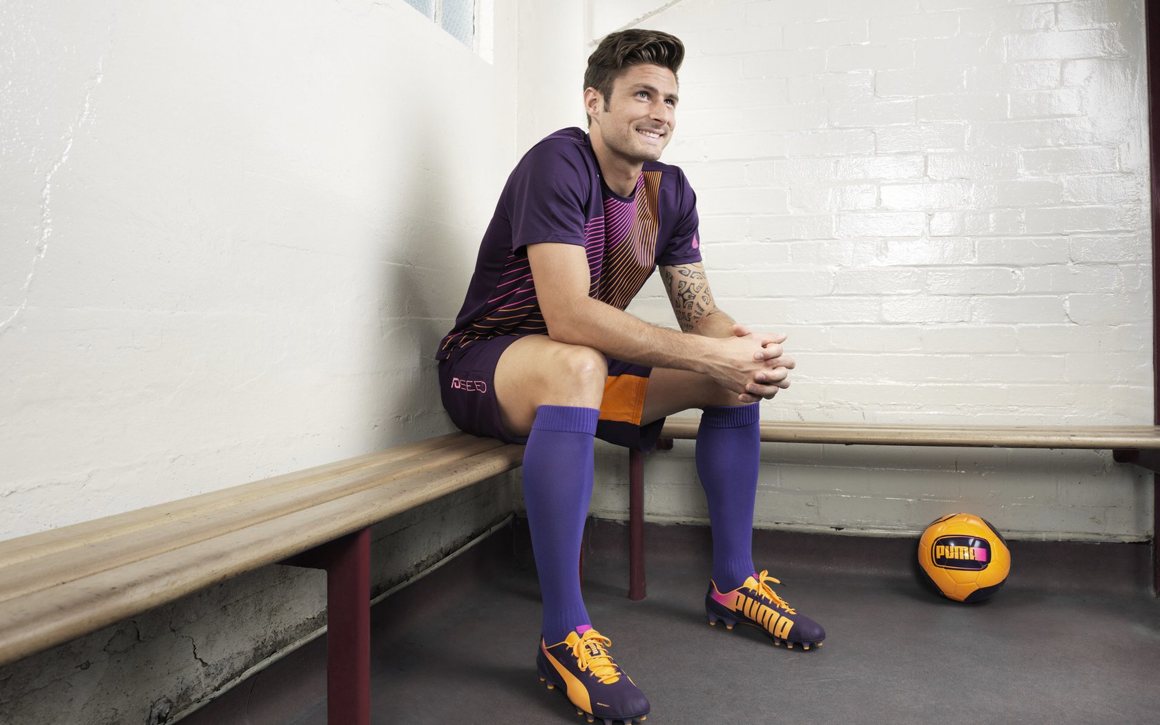 葡萄牙之夜，尤文巅峰对决，拉亚关键制胜铸就传奇