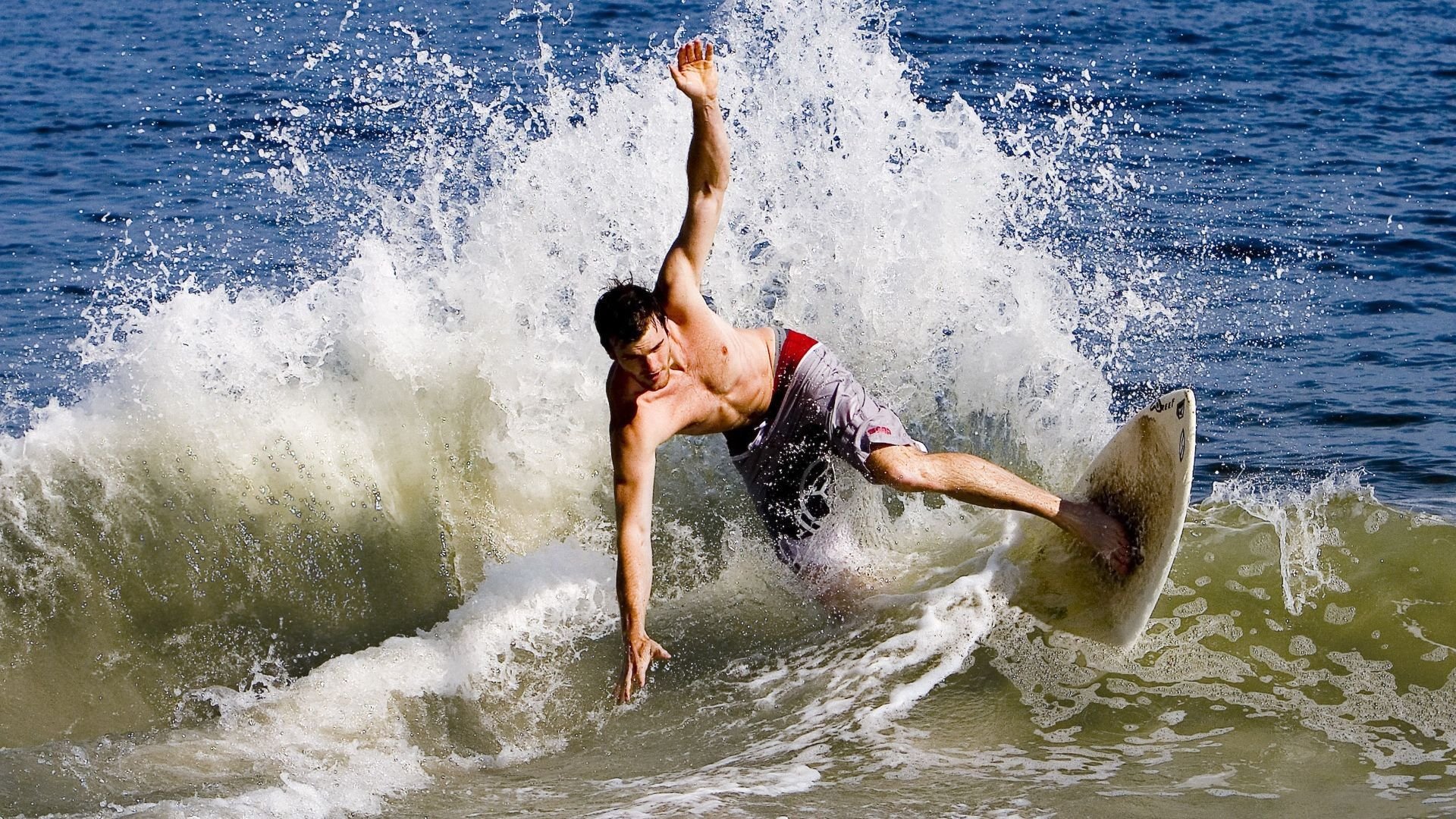 若日尼奥魔法失灵，巴西正面击溃喀麦隆展现无解统治力